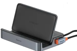 Station d'accueil USB-C Lenovo Legion Go avec ports multiples et design compact