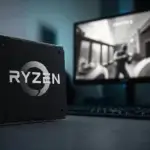 Capture d'écran de Counter-Strike 2 avec un compteur de FPS élevé, à côté d'une image du processeur AMD Ryzen 7 9800X3D